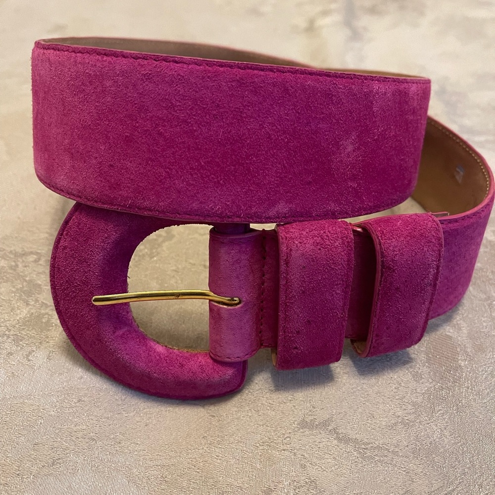 Lord & Taylor hot pink belt